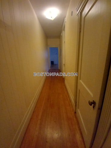 Boston - 4 Beds, 1 Baths