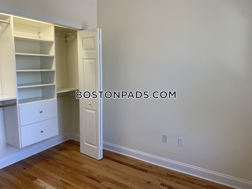 CAMBRIDGE - HARVARD SQUARE - 1 Bed, 1 Bath - Image 5