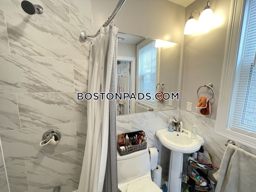 BOSTON - ALLSTON - 4 Beds, 3 Baths - Image 18