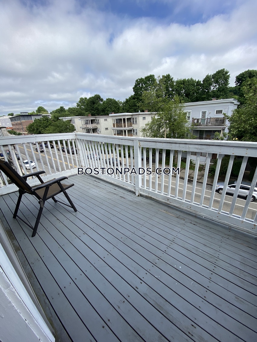 BOSTON - ROSLINDALE - 3 Beds, 1 Bath - Image 7