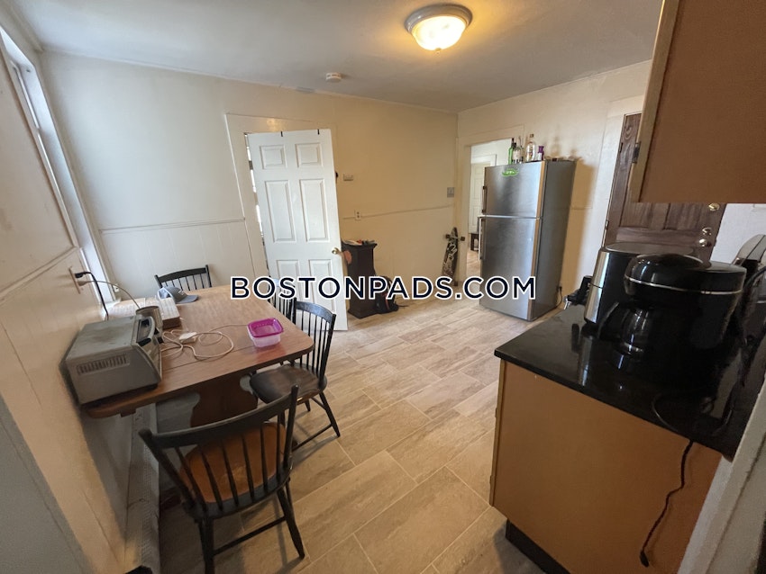 BOSTON - SOUTH BOSTON - ANDREW SQUARE - 3 Beds, 1 Bath - Image 5