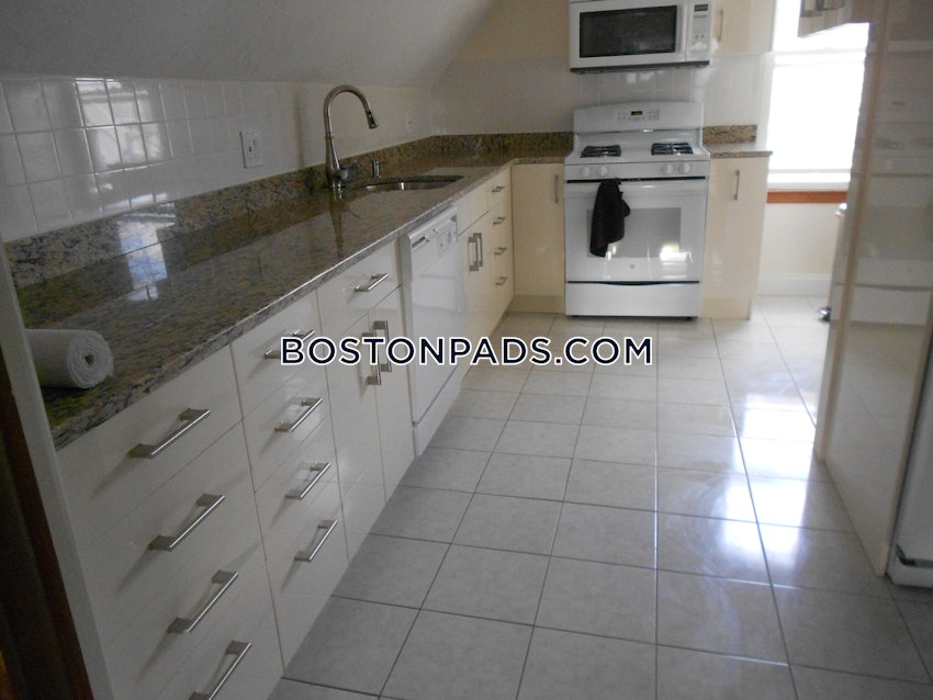 BOSTON - BRIGHTON - OAK SQUARE - 4 Beds, 2 Baths - Image 1