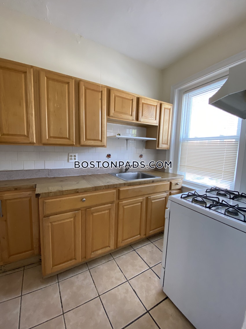 BOSTON - ALLSTON/BRIGHTON BORDER - 2 Beds, 1 Bath - Image 6