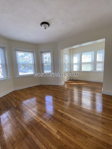 Boston - 2 Beds, 1 Baths