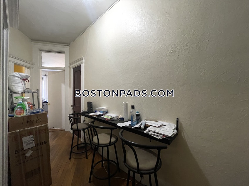 Boston - $4,175+ /month