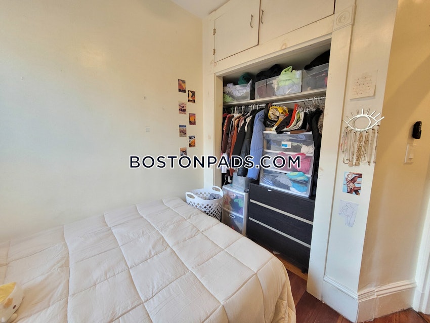 BOSTON - JAMAICA PLAIN - JAMAICA POND/PONDSIDE - 4 Beds, 2 Baths - Image 11