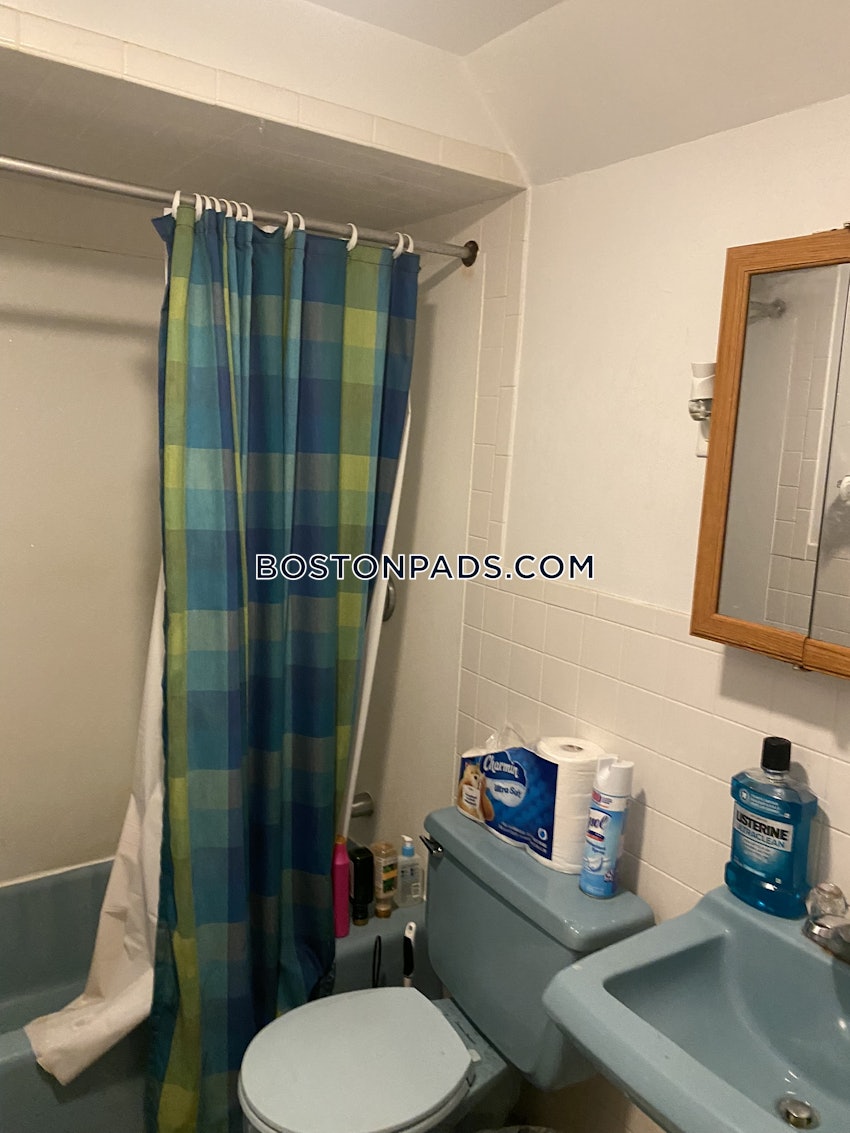 BROOKLINE - BEACONSFIELD - 2 Beds, 1 Bath - Image 14