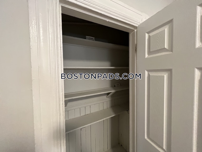 BOSTON - ROXBURY - 3 Beds, 1 Bath - Image 38