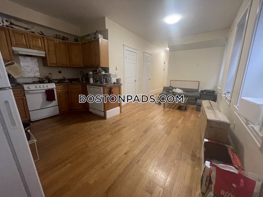 Boston - $4,995+ /month