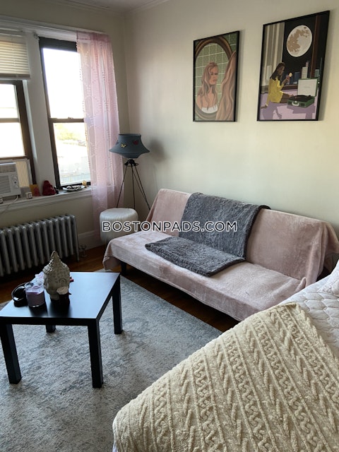 Pleasant St. Malden photo 2