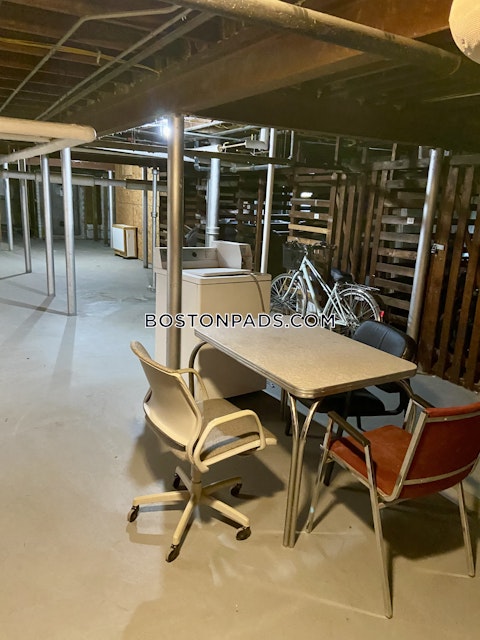 Pleasant St. Malden photo 14