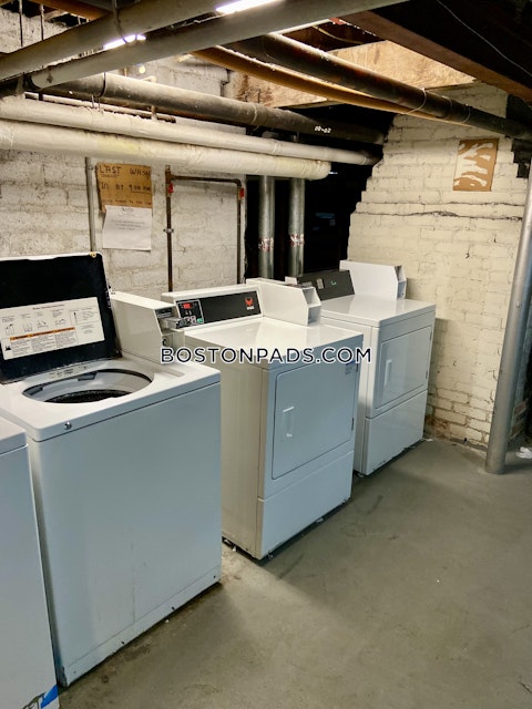 Pleasant St. Malden photo 15