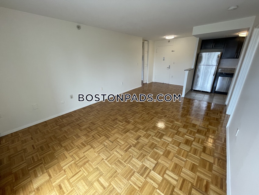 BROOKLINE- BOSTON UNIVERSITY - 2 Beds, 1.5 Baths - Image 4