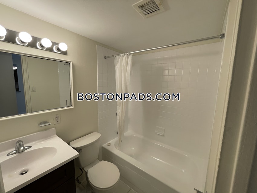 BROOKLINE- BOSTON UNIVERSITY - 2 Beds, 1.5 Baths - Image 9