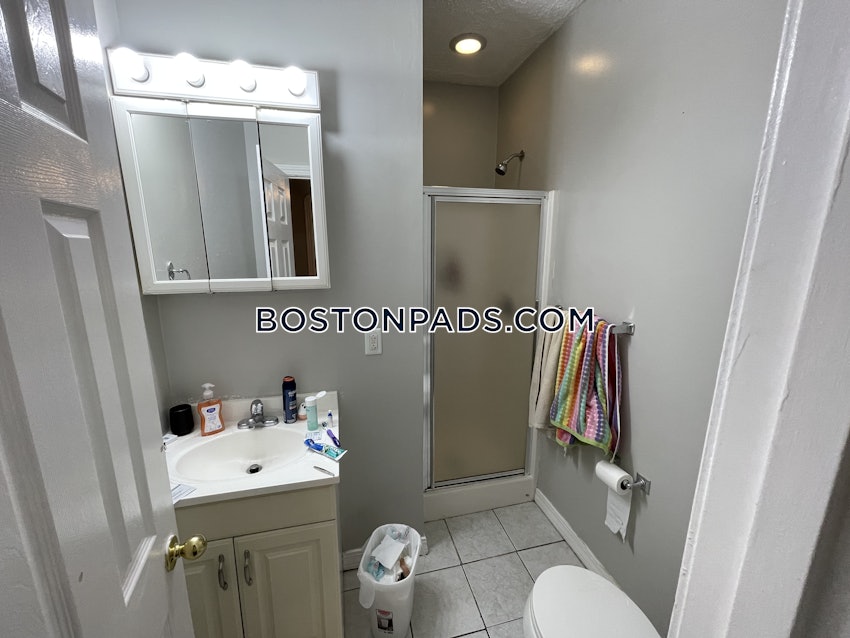 BOSTON - BEACON HILL - 1 Bed, 1 Bath - Image 6