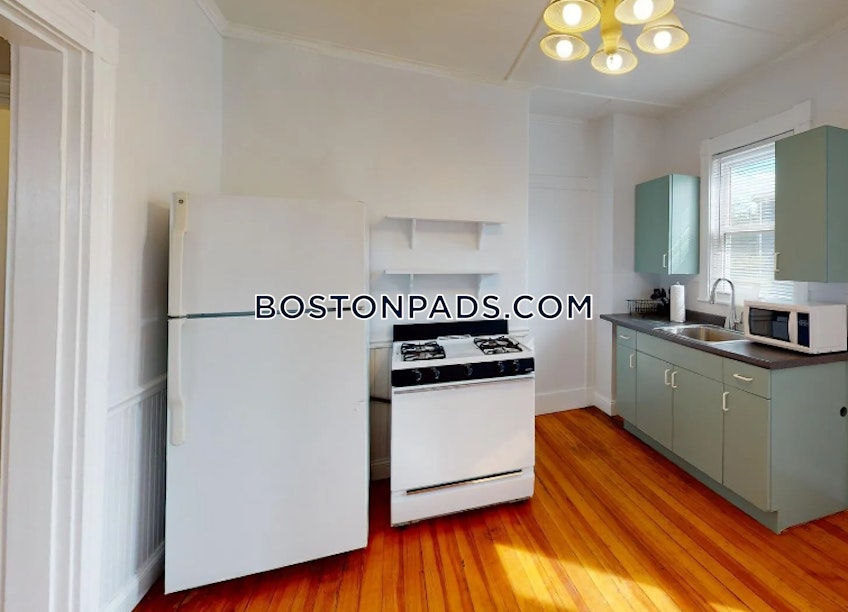 Boston - $3,600+ /month