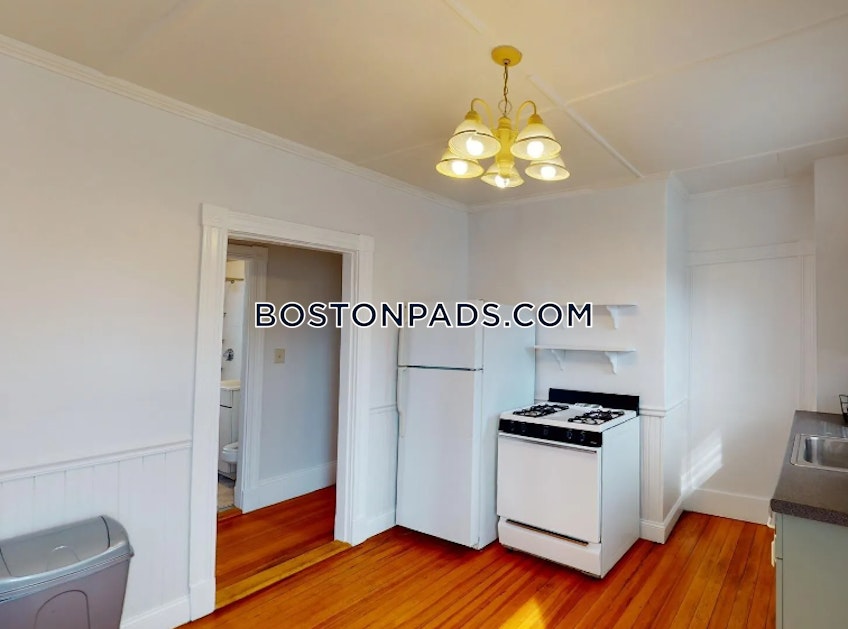 Boston - $3,600+ /month