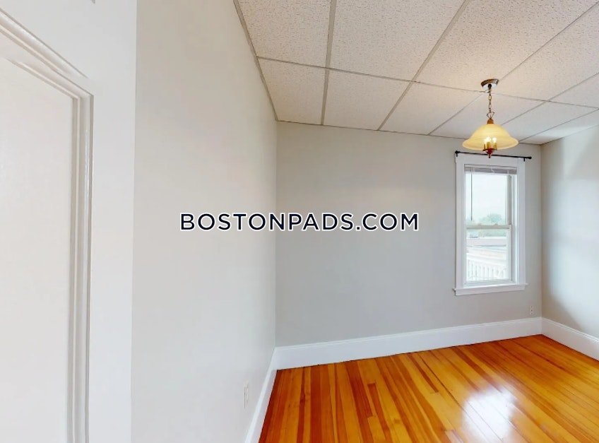 Boston - $3,600+ /month