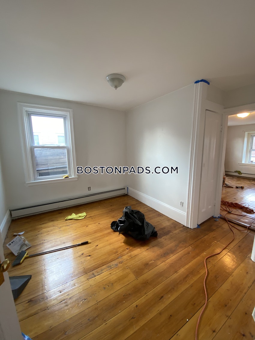 BOSTON - EAST BOSTON - JEFFRIES POINT - 2 Beds, 1 Bath - Image 11