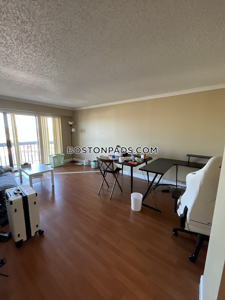 North Beacon St., Boston