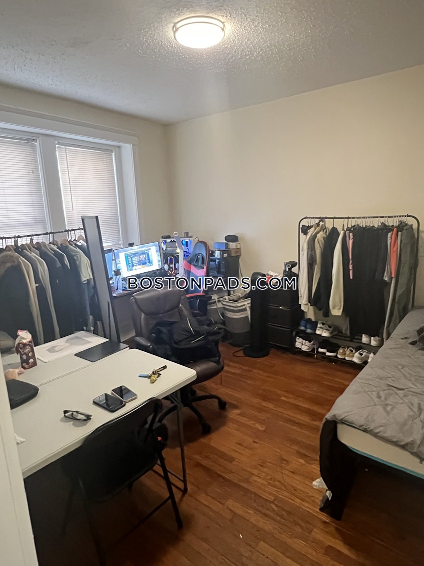 Boston - $2,495+ /month