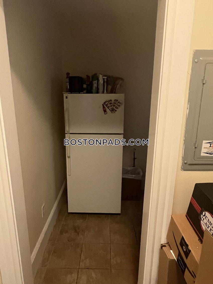 Boston - $2,495+ /month