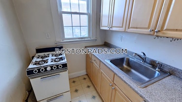 Boston - 1 Beds, 1 Baths