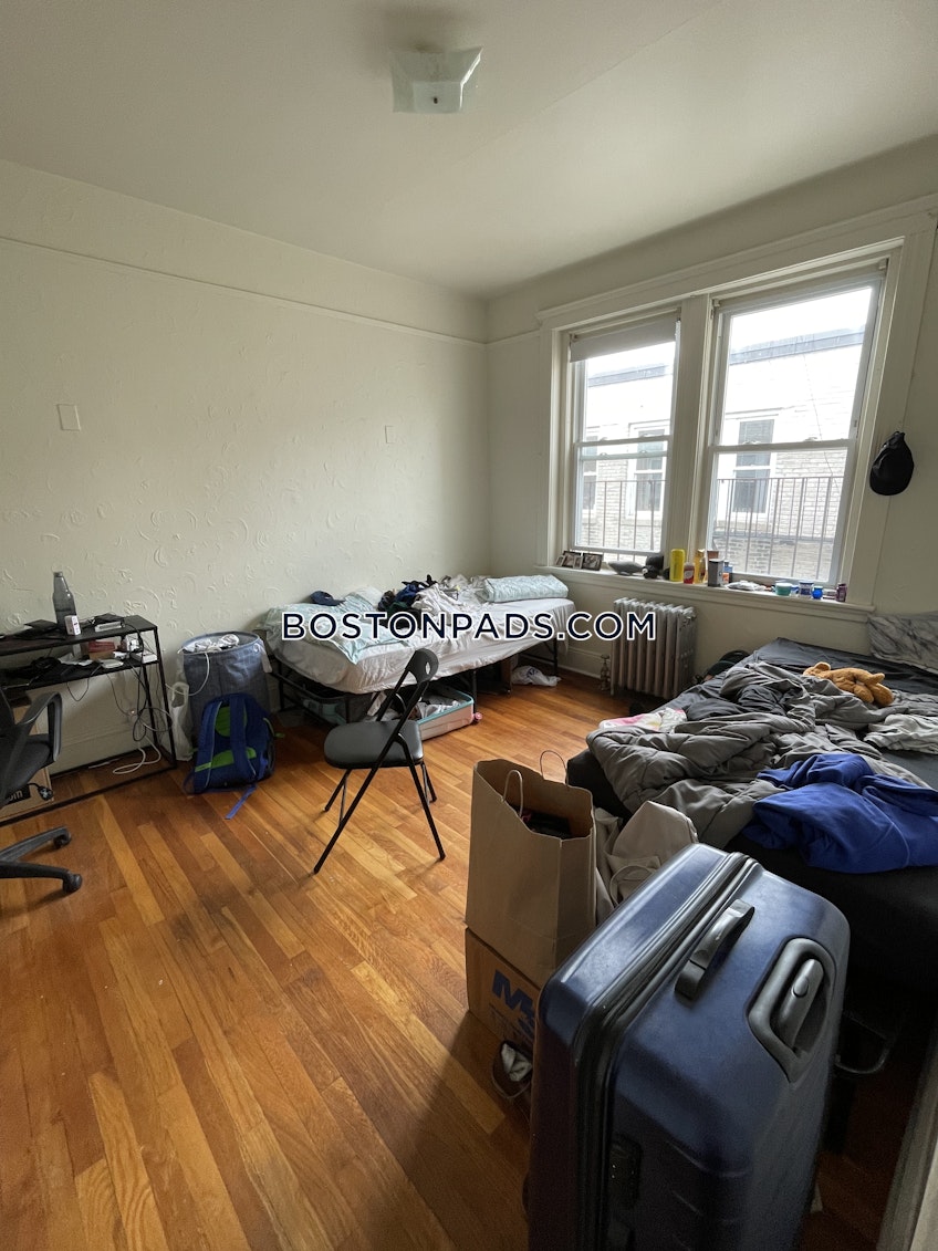 Boston - $2,295+ /month