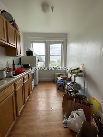 Commonwealth Ave. Boston