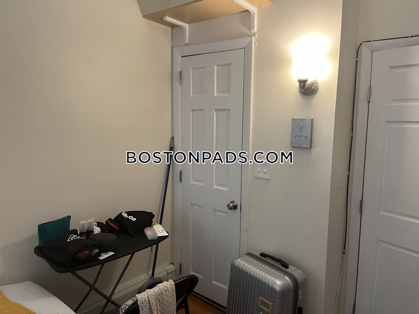 BOSTON - MISSION HILL - Studio , 1 Bath - Image 5