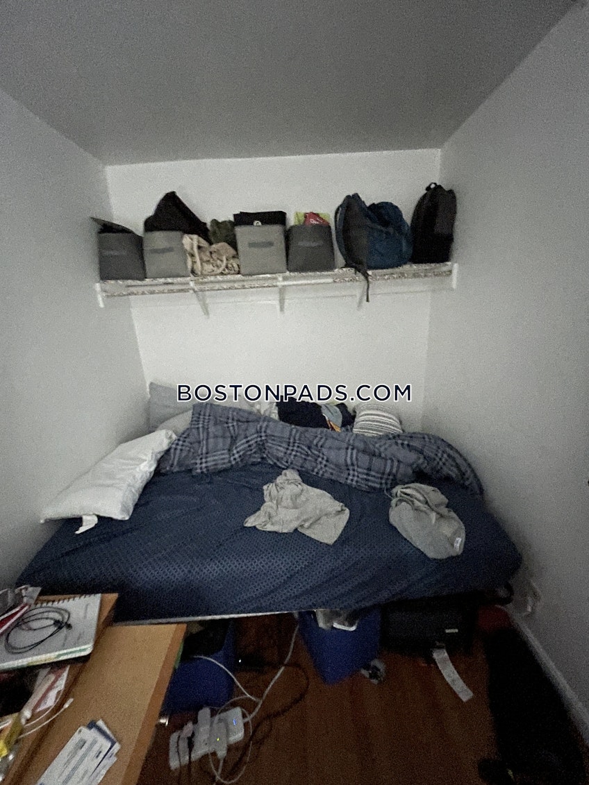Boston - $4,200+ /month