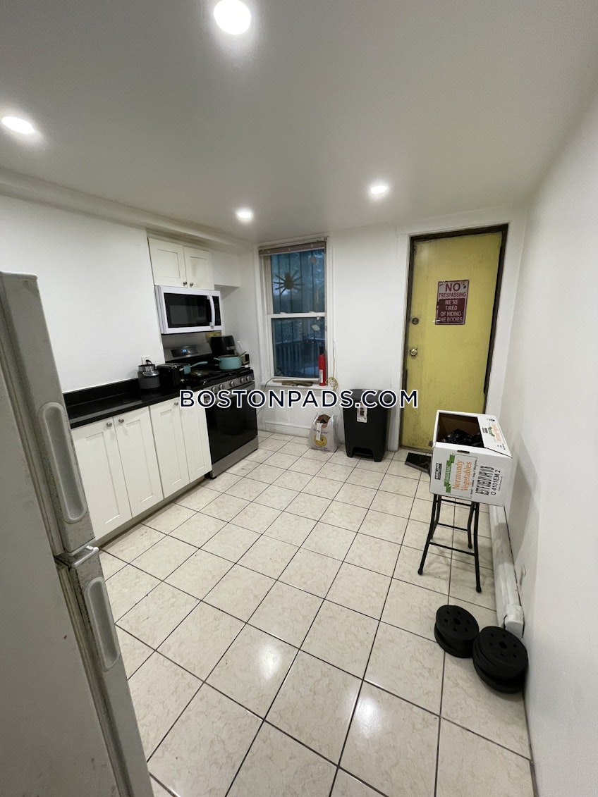 Boston - $4,200+ /month