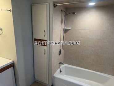 Boston - 3 Beds, 1 Baths