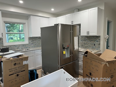 Brighton 3 Bed 3 Bath BOSTON Boston - $5,400