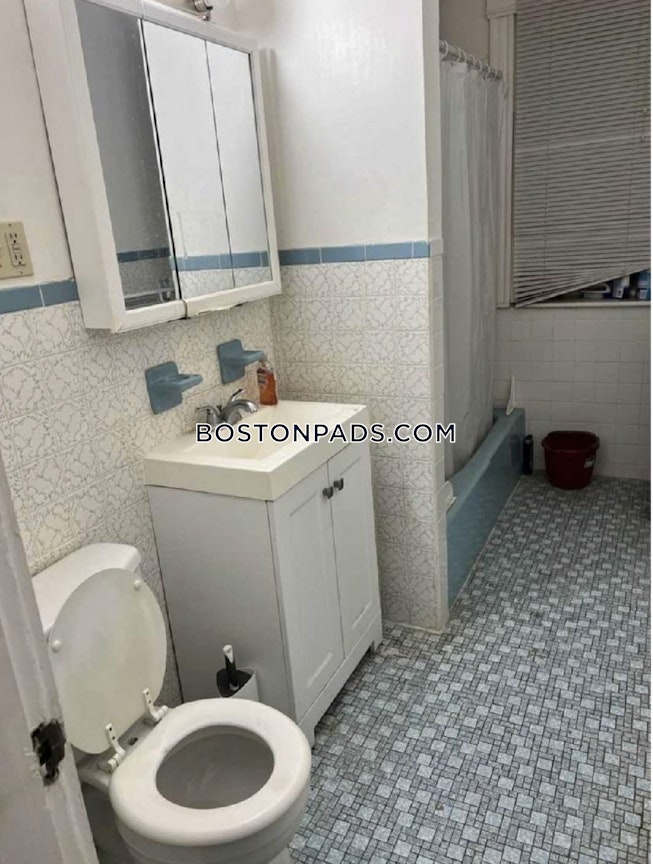 Brookline - $4,400+ /mo