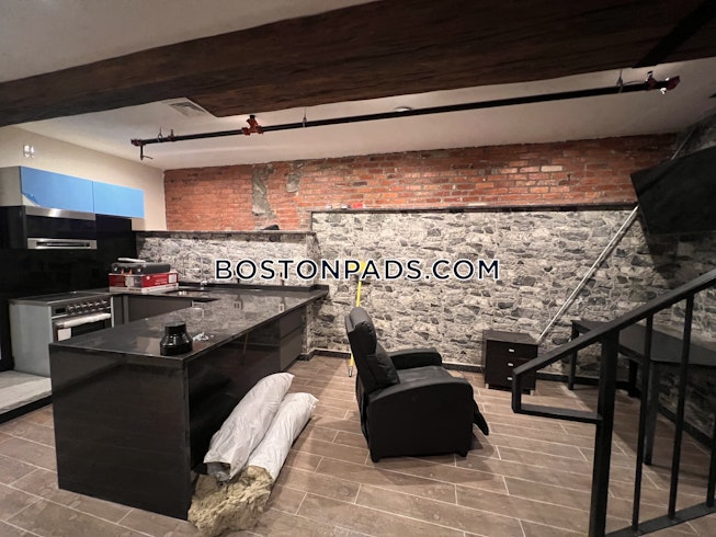 Boston - $3,500+ /mo