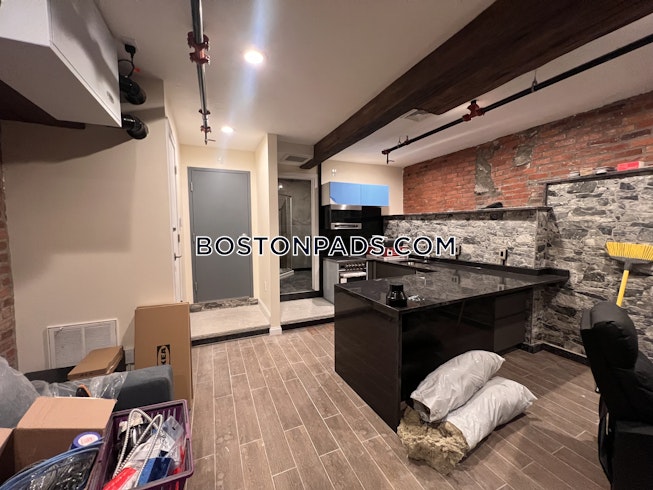 Boston - $3,500+ /mo
