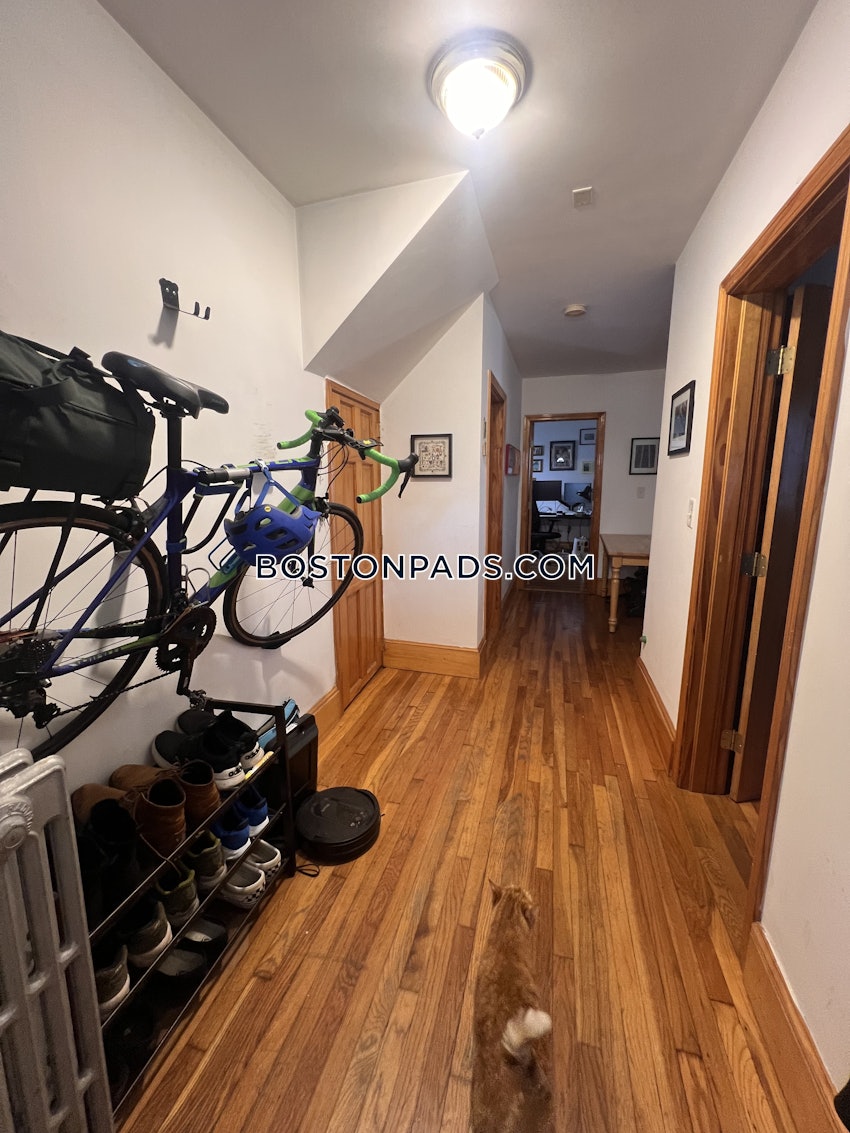 BOSTON - LOWER ALLSTON - 3 Beds, 2 Baths - Image 12