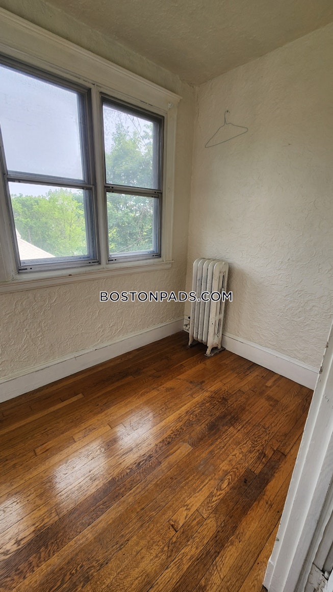 Brookline - $4,300+ /mo