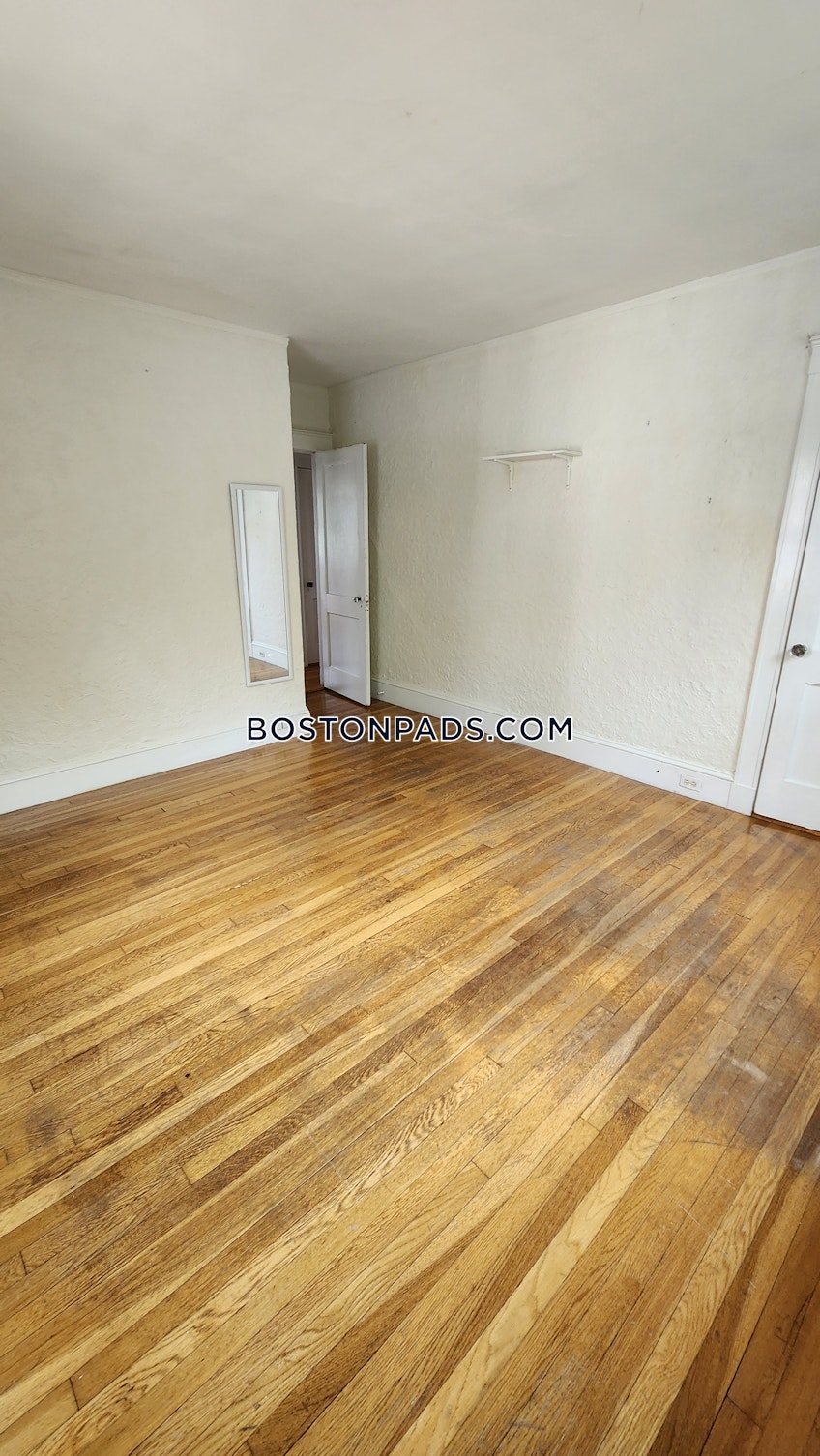 Brookline - $4,300+ /month