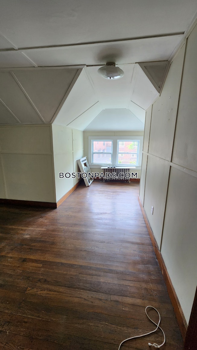 Brookline - $4,300+ /mo