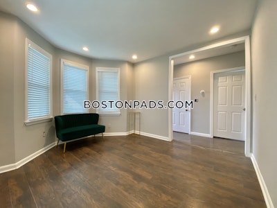 Cambridge 3 Beds 1 Bath  North Cambridge - $3,400 No Fee