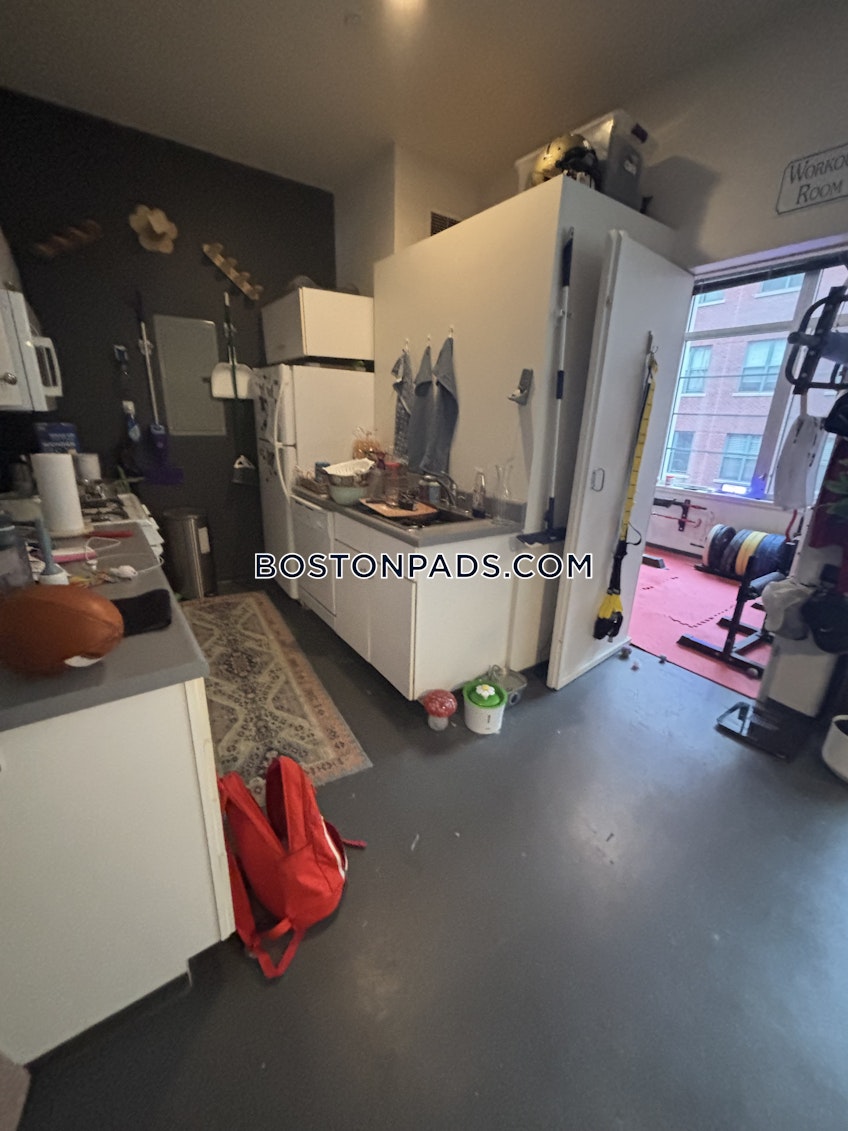 Boston - $4,000+ /month