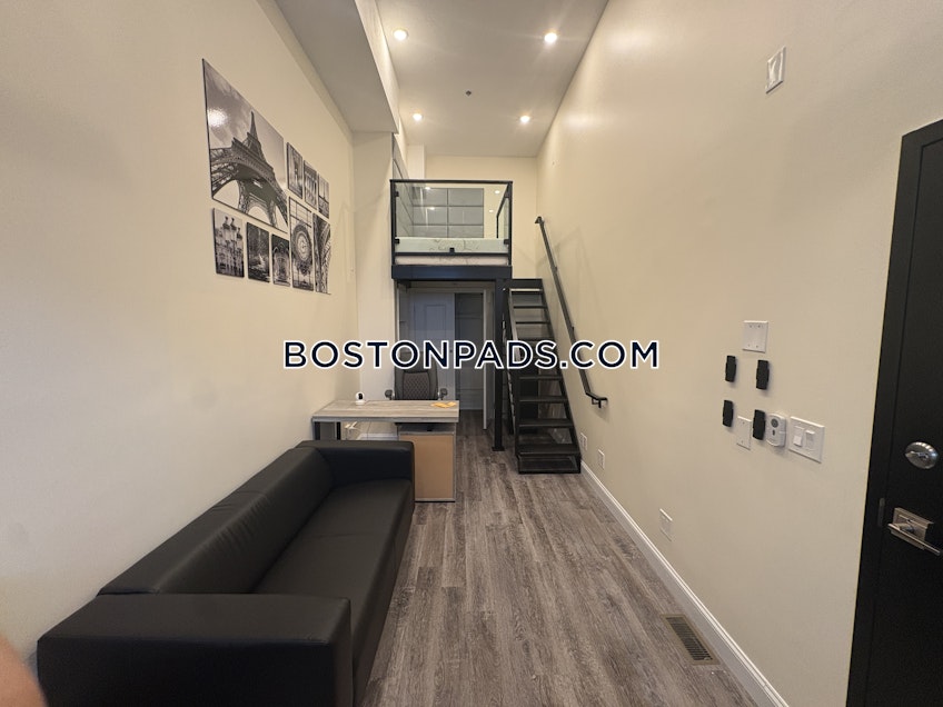Boston - $3,500+ /month