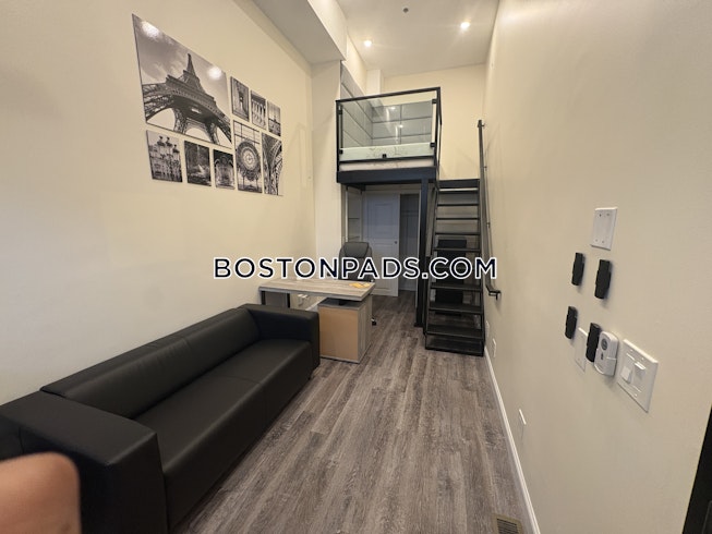 Boston - $3,500+ /mo