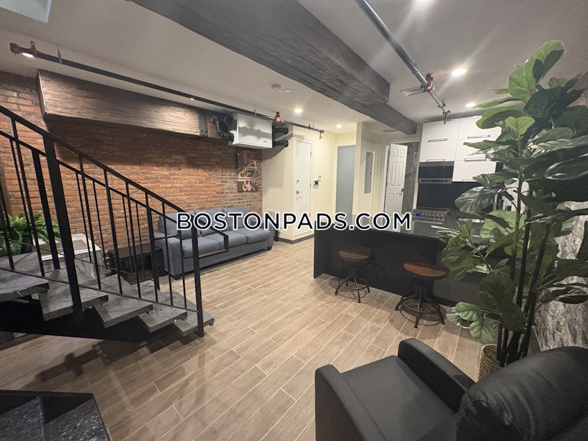 Boston - $3,500+ /month