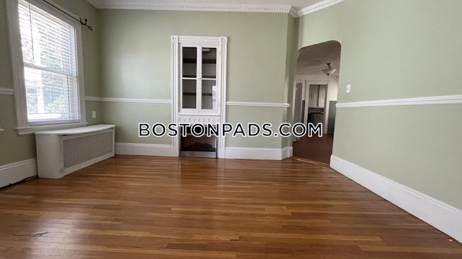 Boston - $3,150+ /mo