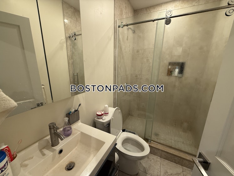 Beacon St, Brookline