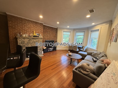 Brookline 3 Beds 2 Baths  Washington Square - $5,300 No Fee