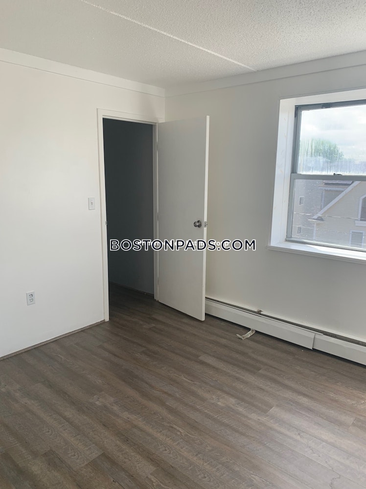 Nightingale St., Boston